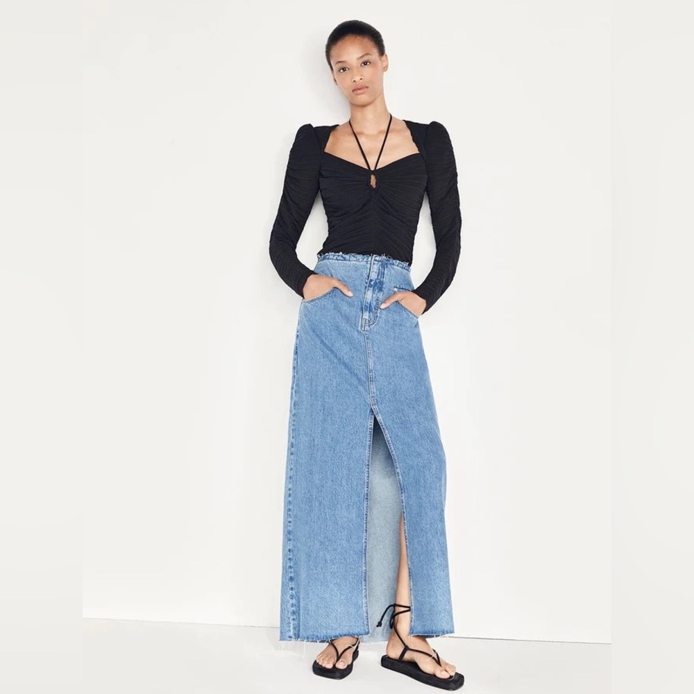 Frame Gathered Ruched Keyhole Tie Neck Puff Long Sleeve Top - Picture 2 of 15